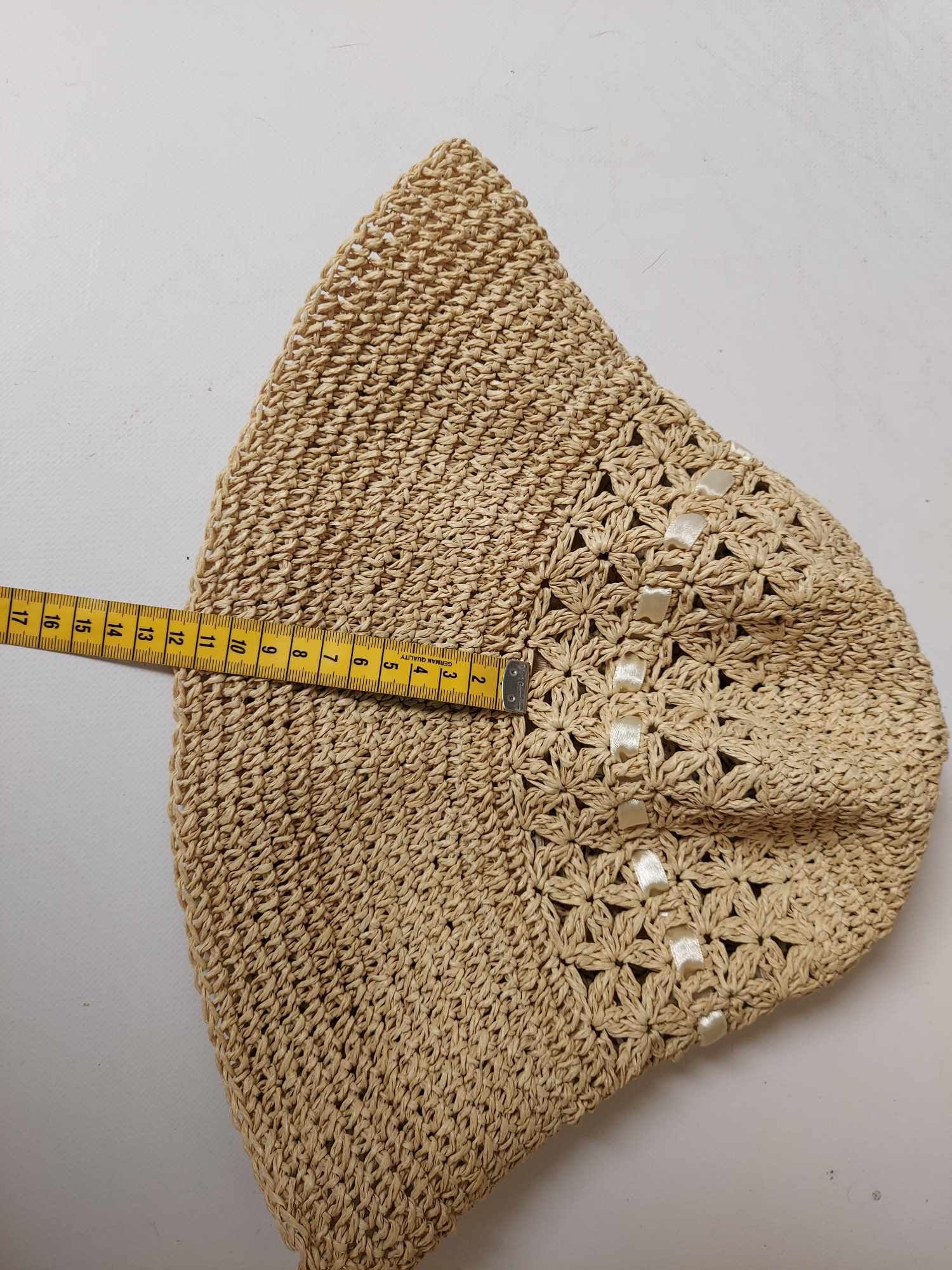 Beżowy slomkowy kapelusz typu bucket lub wywijane rondo BHS
