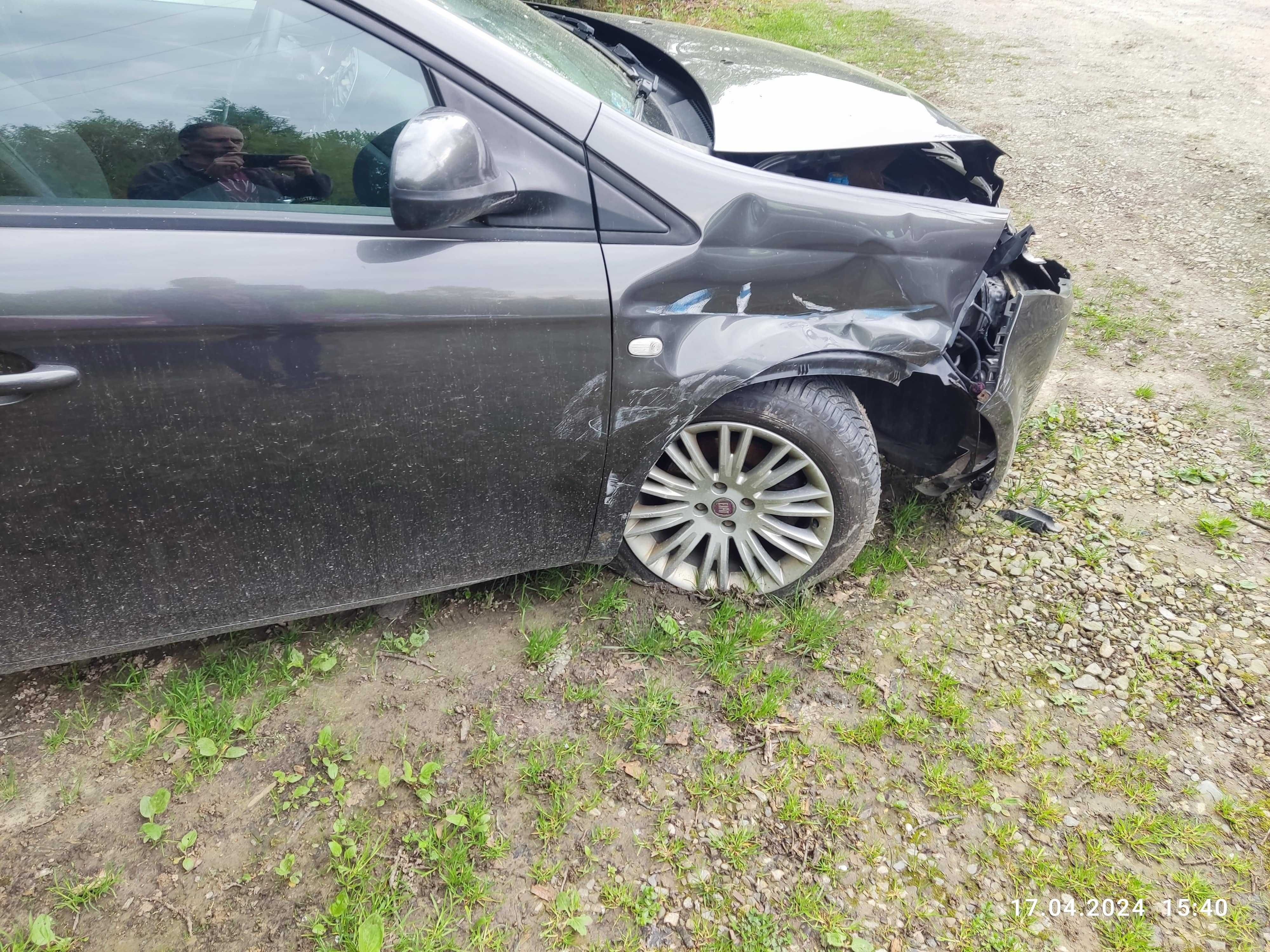 fiat bravo 1.9 150km po kolizji cena na dziś