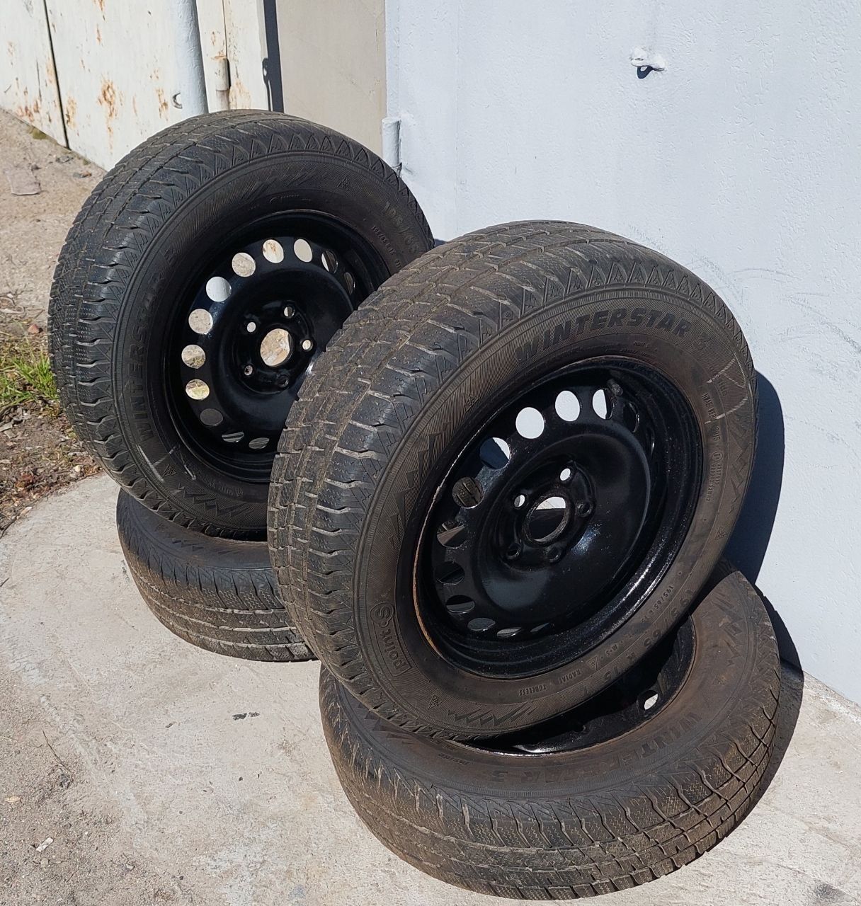 Диски R15 5x112 оригінал VW 1K0601027C та зимова гума Point S 195/65