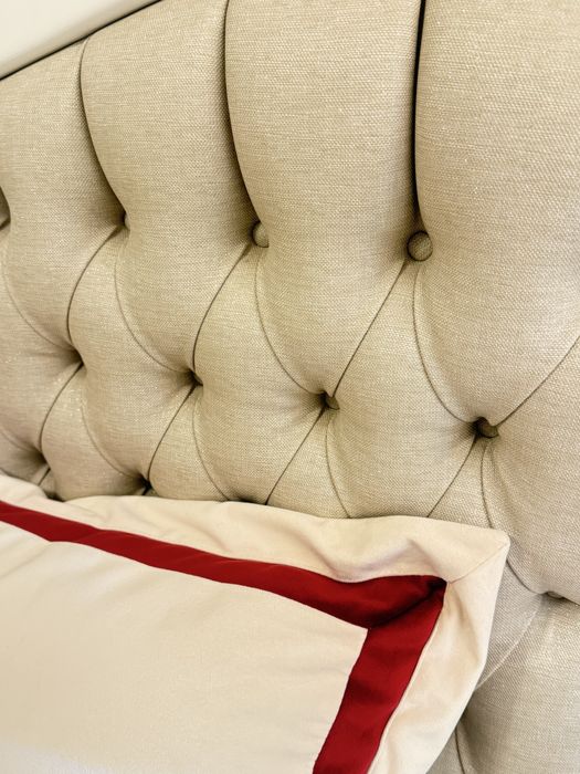 Conjunto de Mobiliário de Quarto – Estilo Clássico Luxo