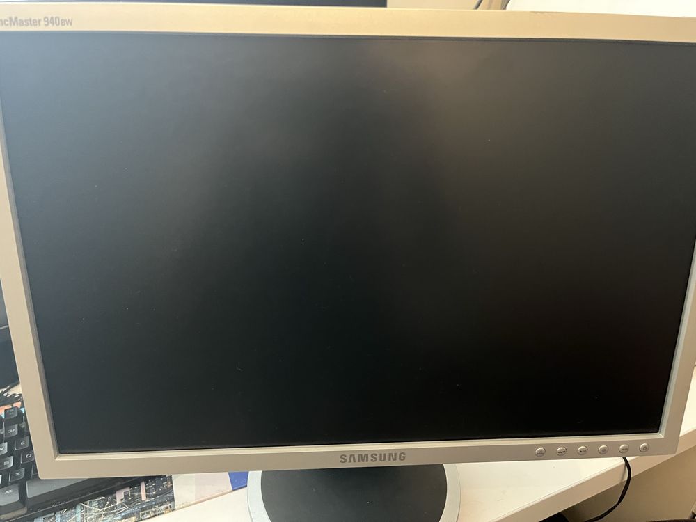 Monitor Samsung 940BW