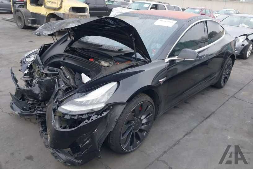 Разборка Tesla Model 3 Перфоманс Тесла модел 3 Perf Киев самовывоз