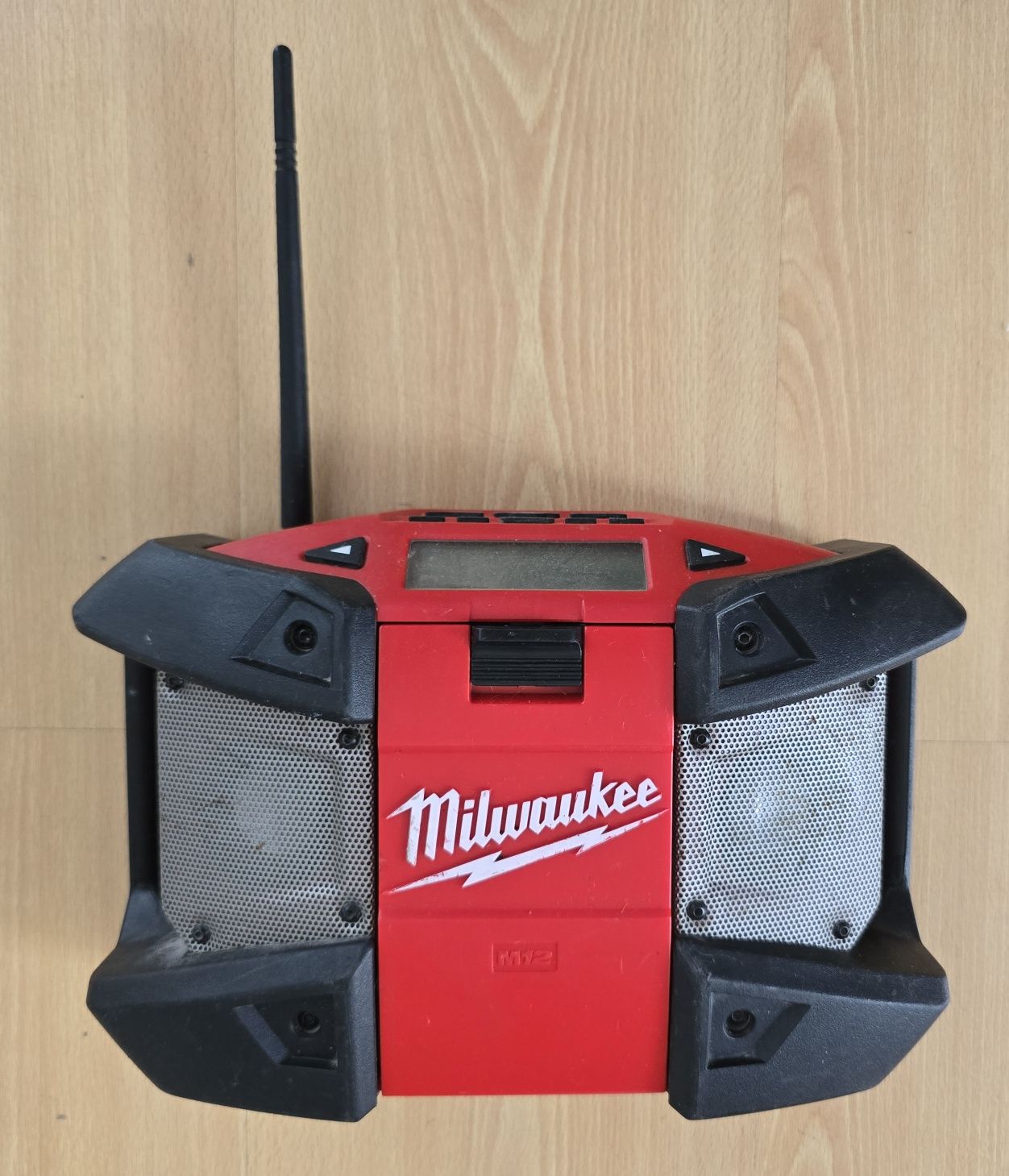 MILWAUKEE C12 JSR C12JSR Akumulatorowe Radio Budowlane 12V ŁADNE