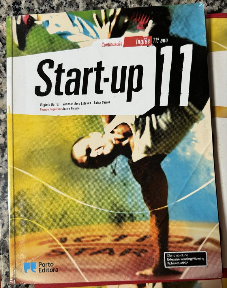Livro Inglês “Start-Up 11”