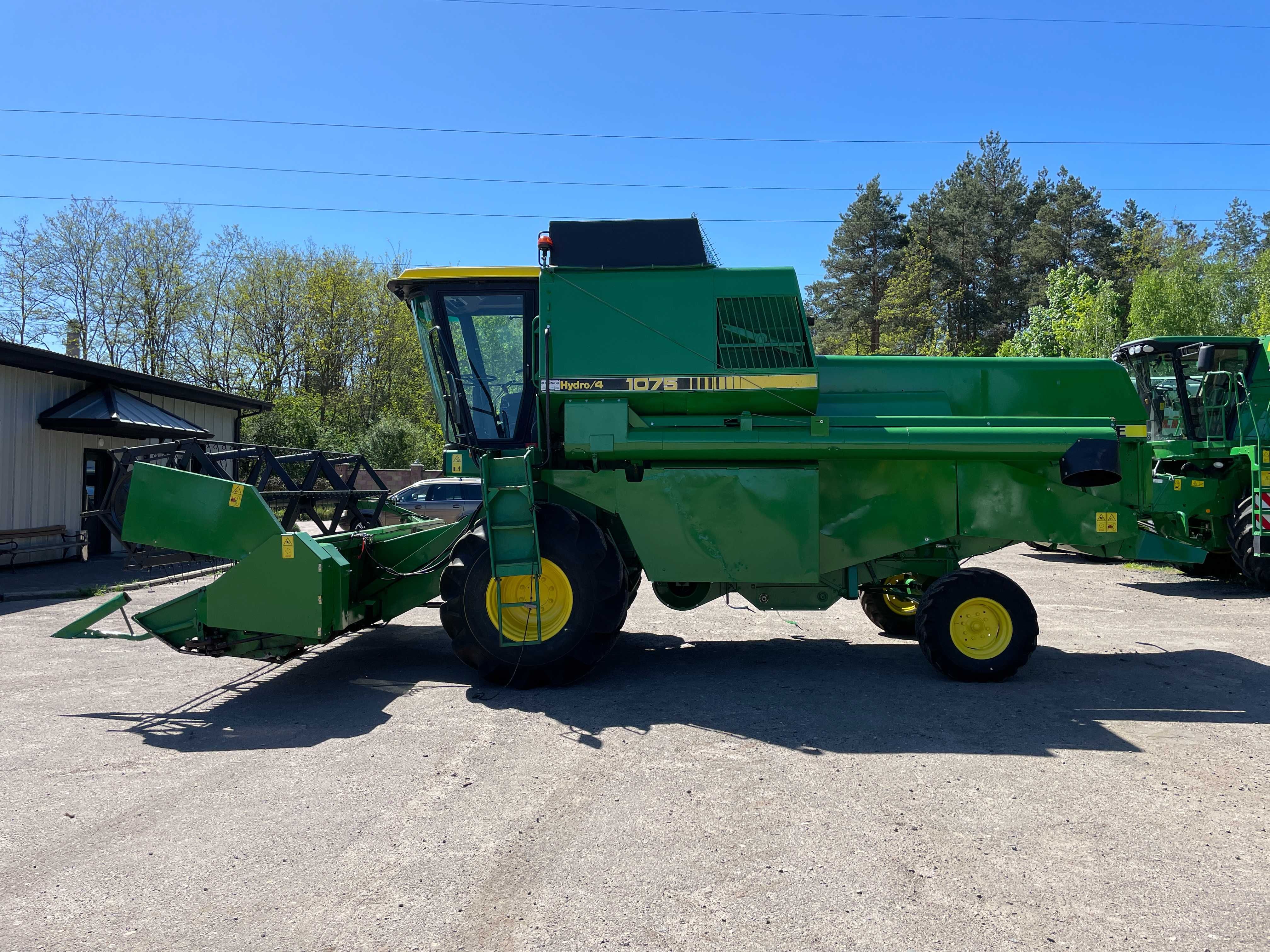 John Deere 1075 Hydro/4