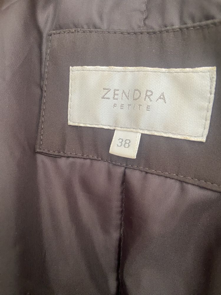 Casaco impermeável da Zendra