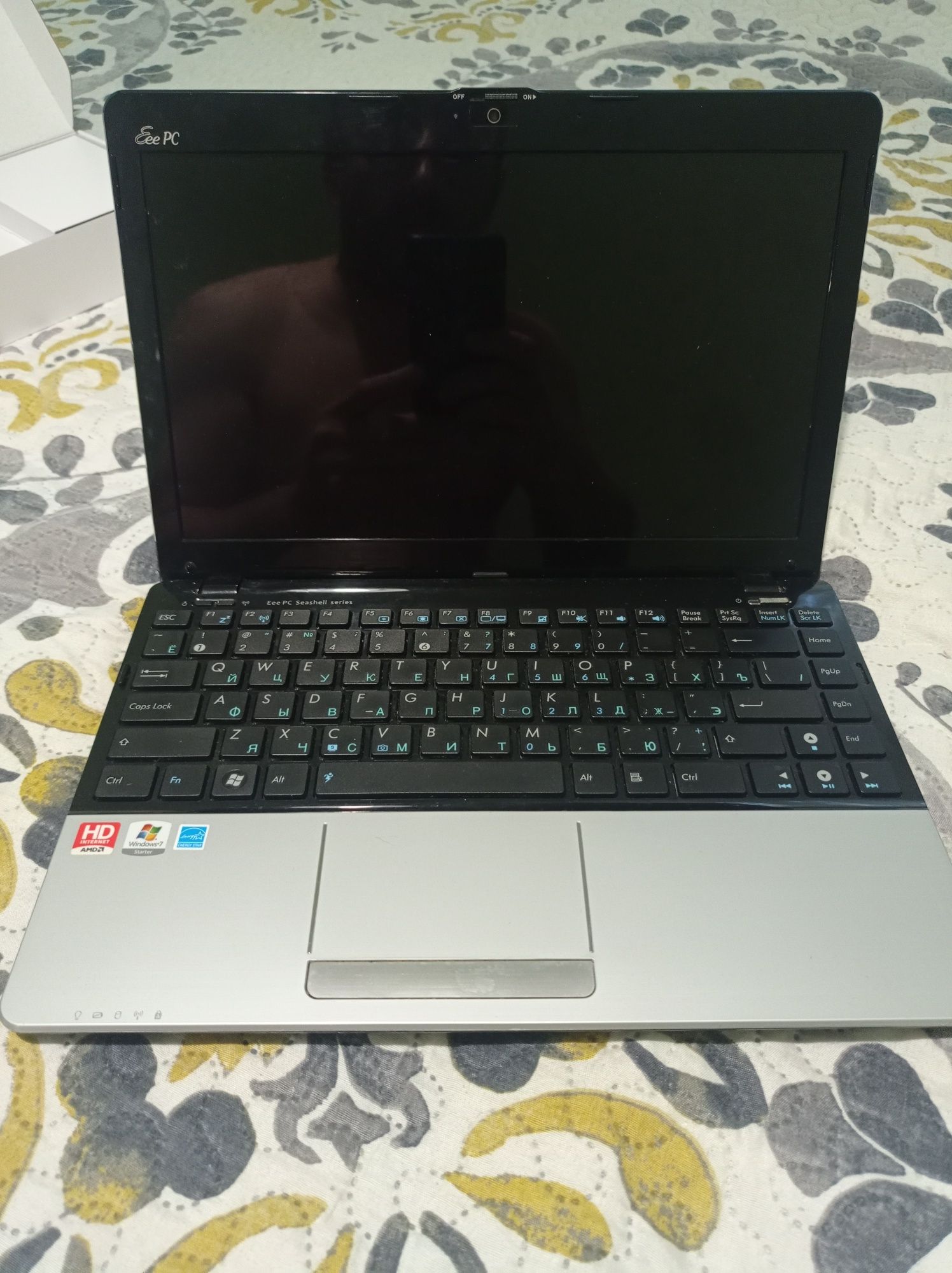 Ноутбук asus1215b