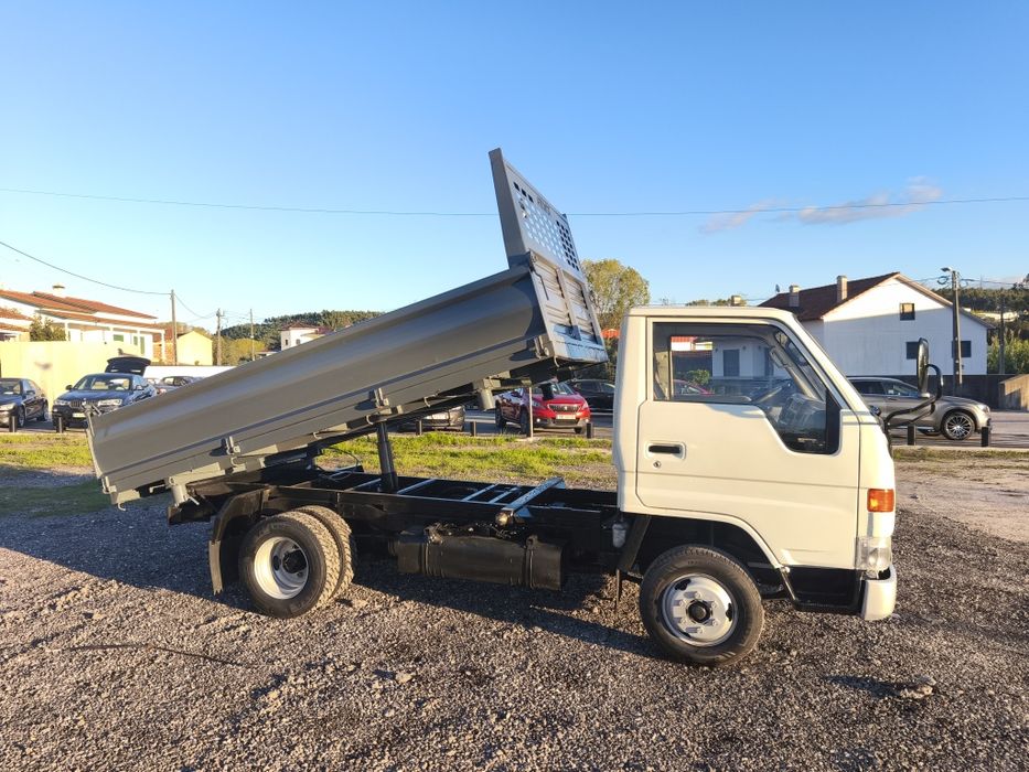 Toyota  dyna 150