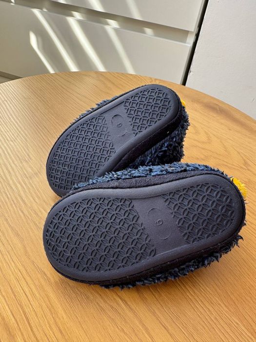 Дитячі тапочки для садочка динозав Next