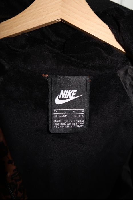 Куртка nike 6 років