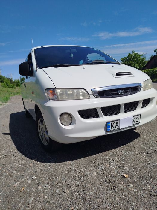 Продам авто Hyundai H1