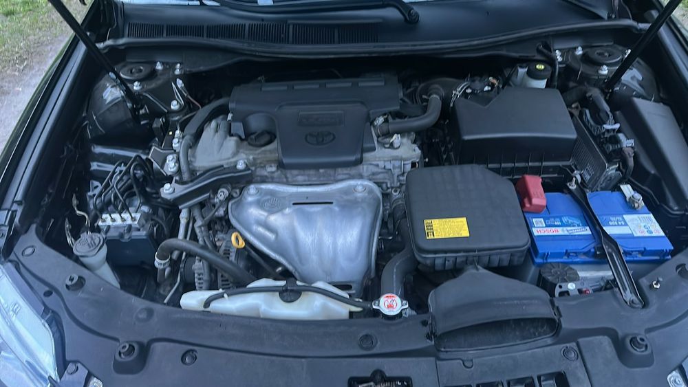 Toyota camry  2,5