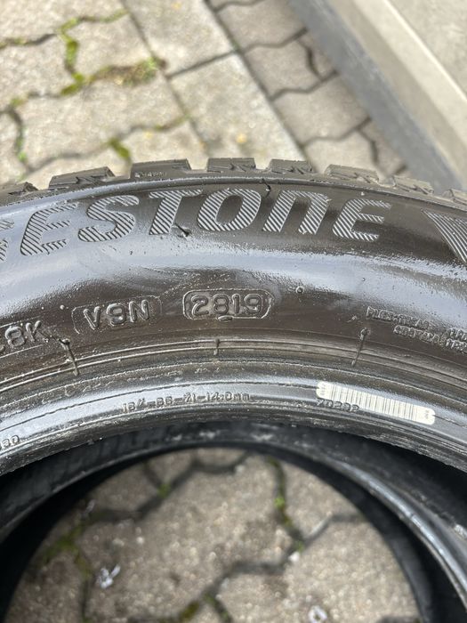 Bridgestone blizzak  LM-001
