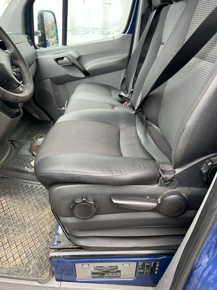Mercedes sprinter 319 V6 automat