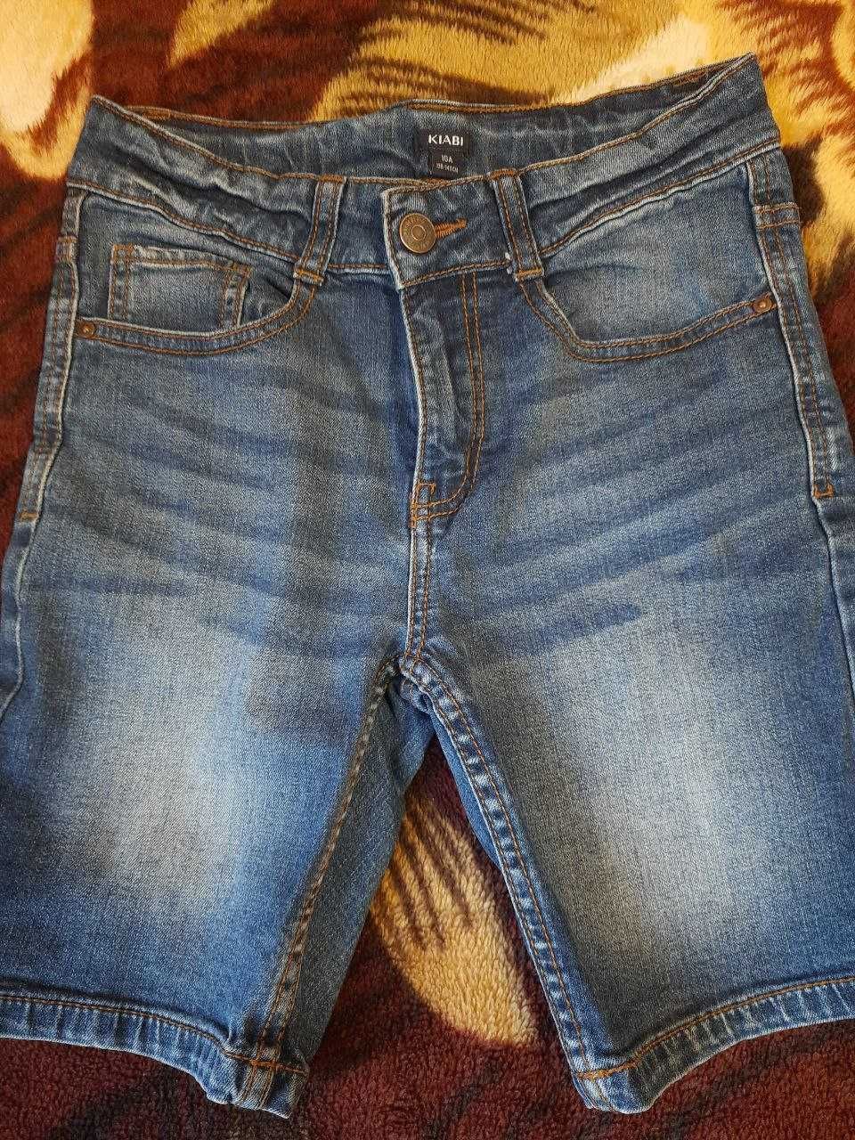 Темно-сині шорти джинсові "KIABI" для хлопчика 10 р; зріст 138-143 см