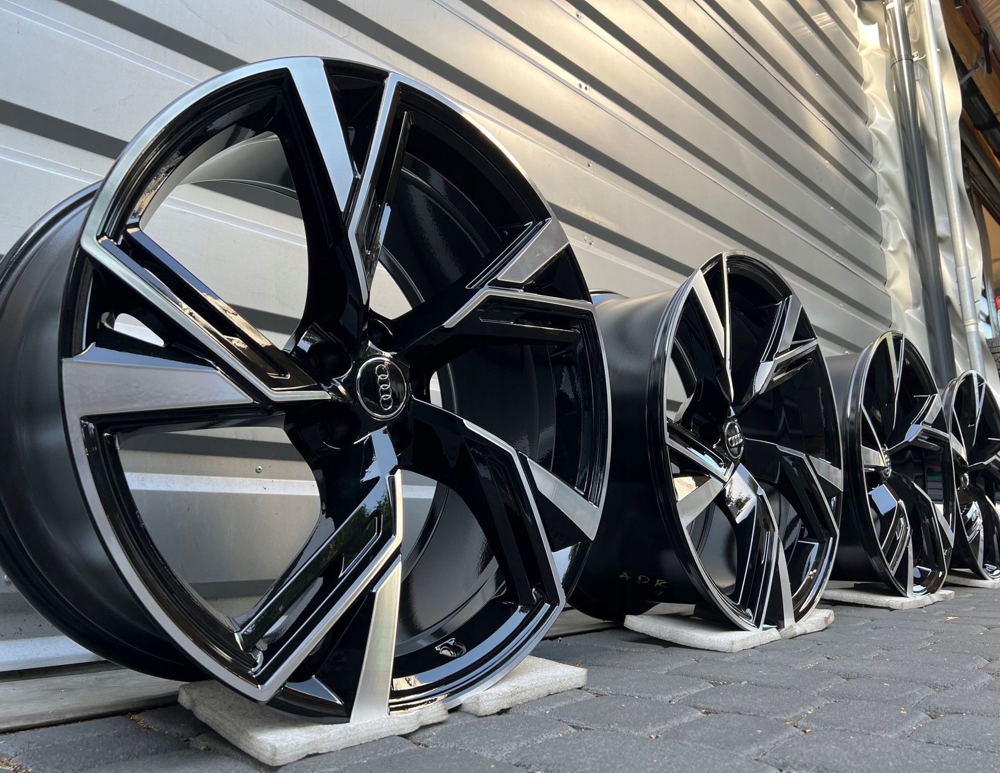 Oryginalne Felgi Audi 22 RS6 RS7 A8 Q5 Q7 Q8 SQ8