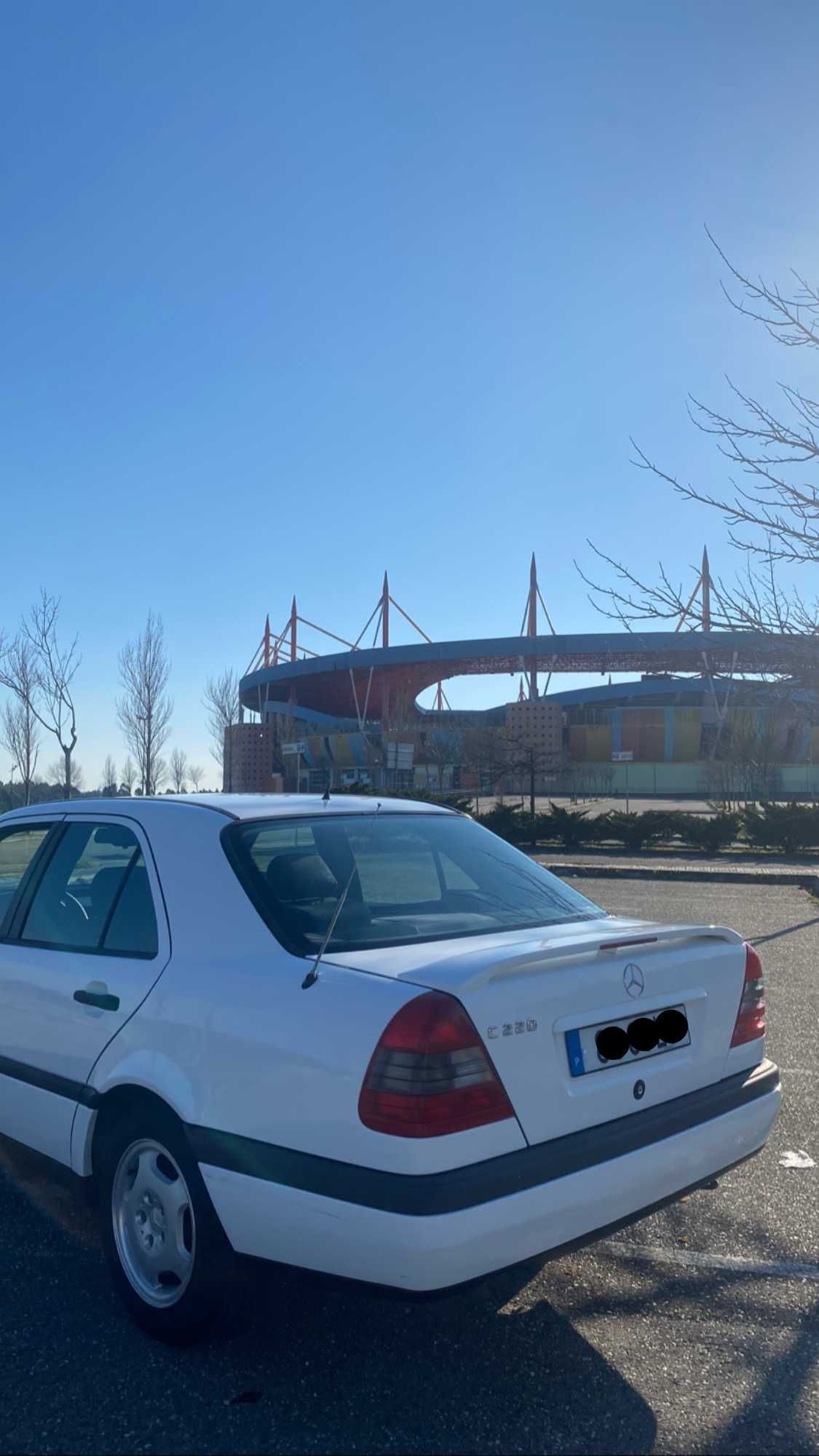 Mercedes-Benz C220D