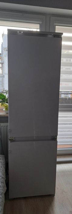 Chłodziarko-zamrażarka do zabudowy