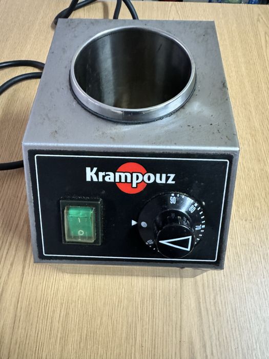 Aquecedor de molhos simples KRAMPOUZ BECIC1, como novo.