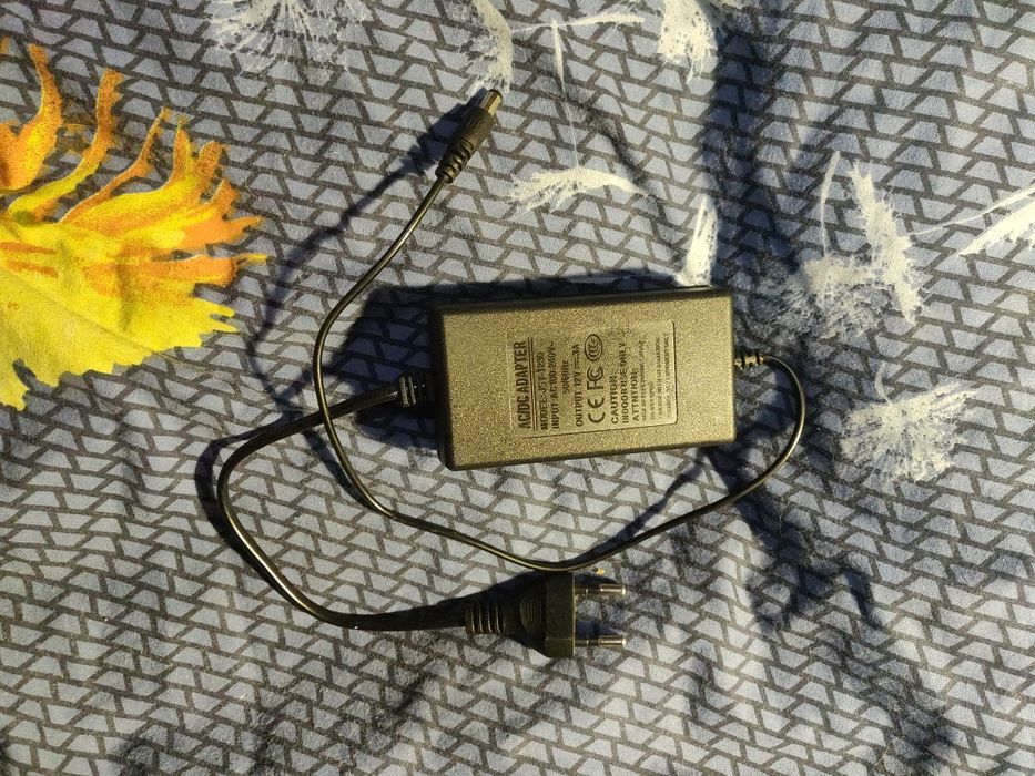 Блок питания JHY-1230 12V~3A