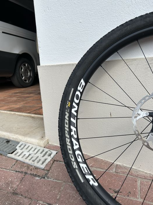 Rodas de Carbono Bontragger Kovee Pro 30