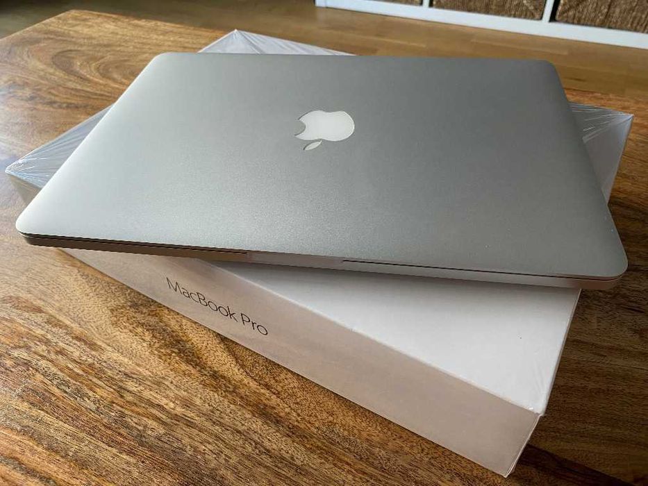Apple MacBook Pro 13,3" Retina [MF839ZE/A]