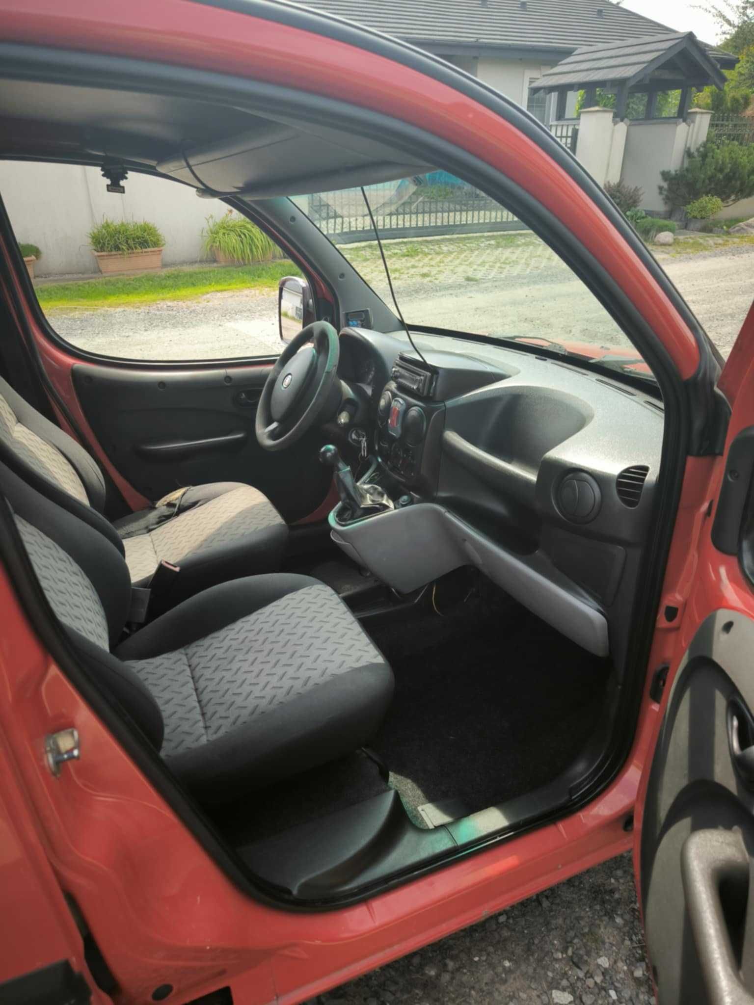 Sprzedam Fiata Doblo Chłodnie 2009 rok 1.3JTD