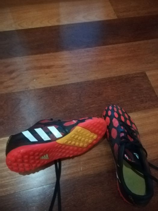 Chuteiras Adidas