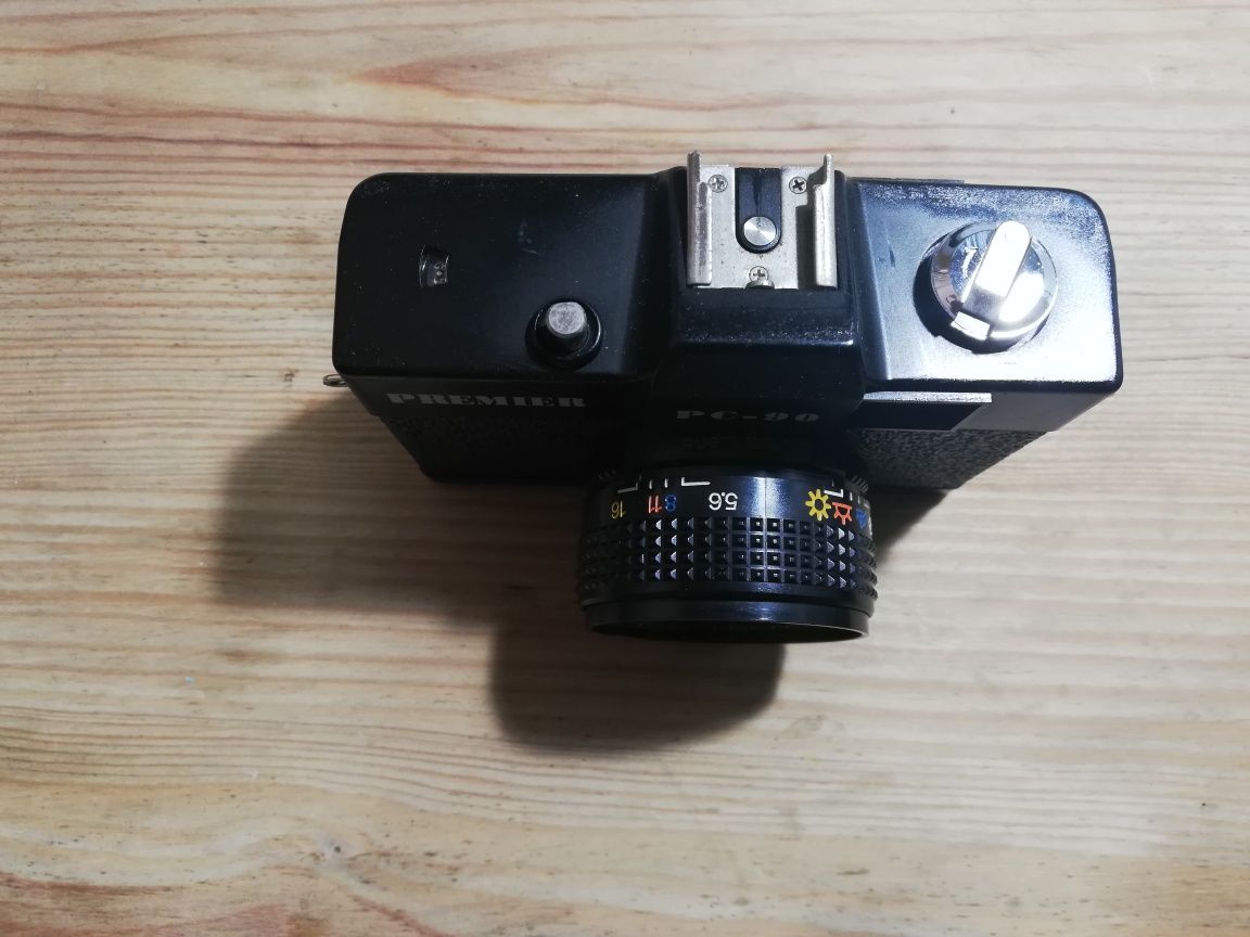 Máquina fotográfica PC 90