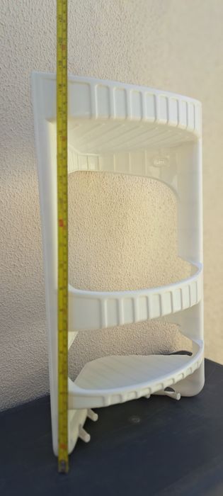 Parteleiras para casa de banho. Plástico de excelente qualidade.