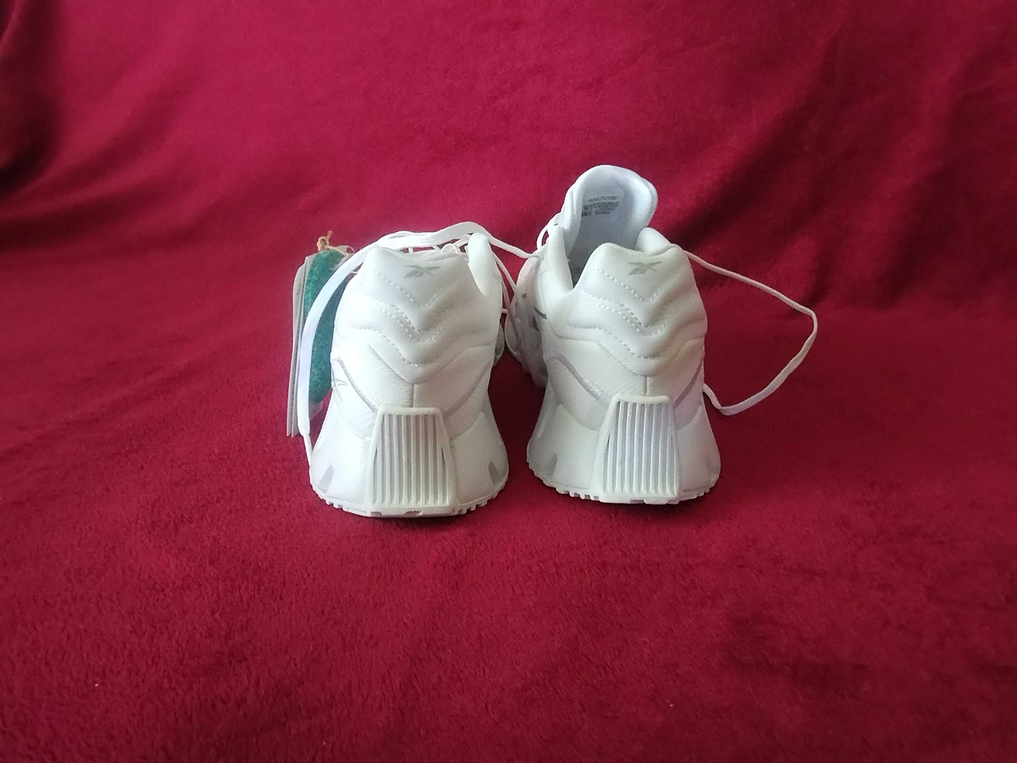 Buty Reebok Dynamica 4  nowe z metką i pudełkiem
