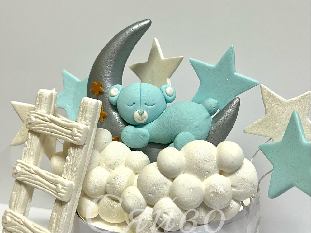 Цукрова прикраса на торт Ведмедик на місяці Блакитний кондитер декор