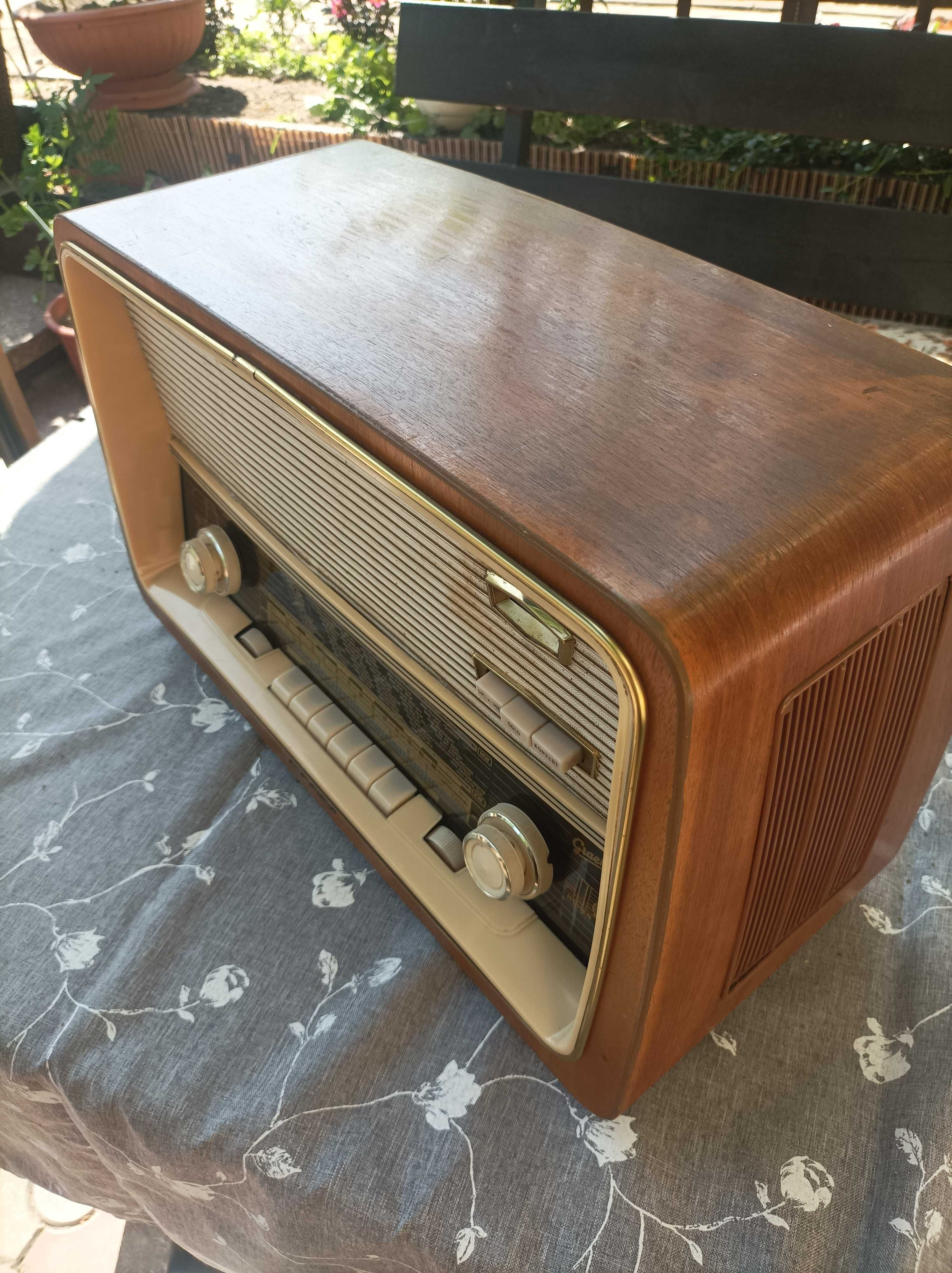 Graetz Polka 813 Raumklang-Vollsuper radio lampowe vintage