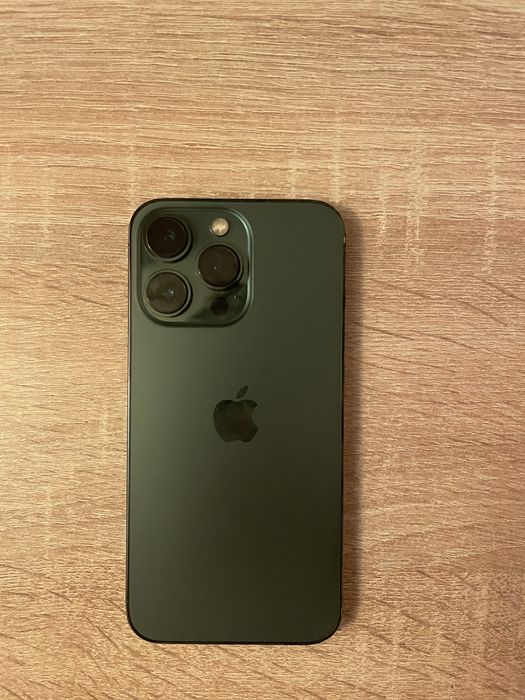 Iphone 13 pro alpine green