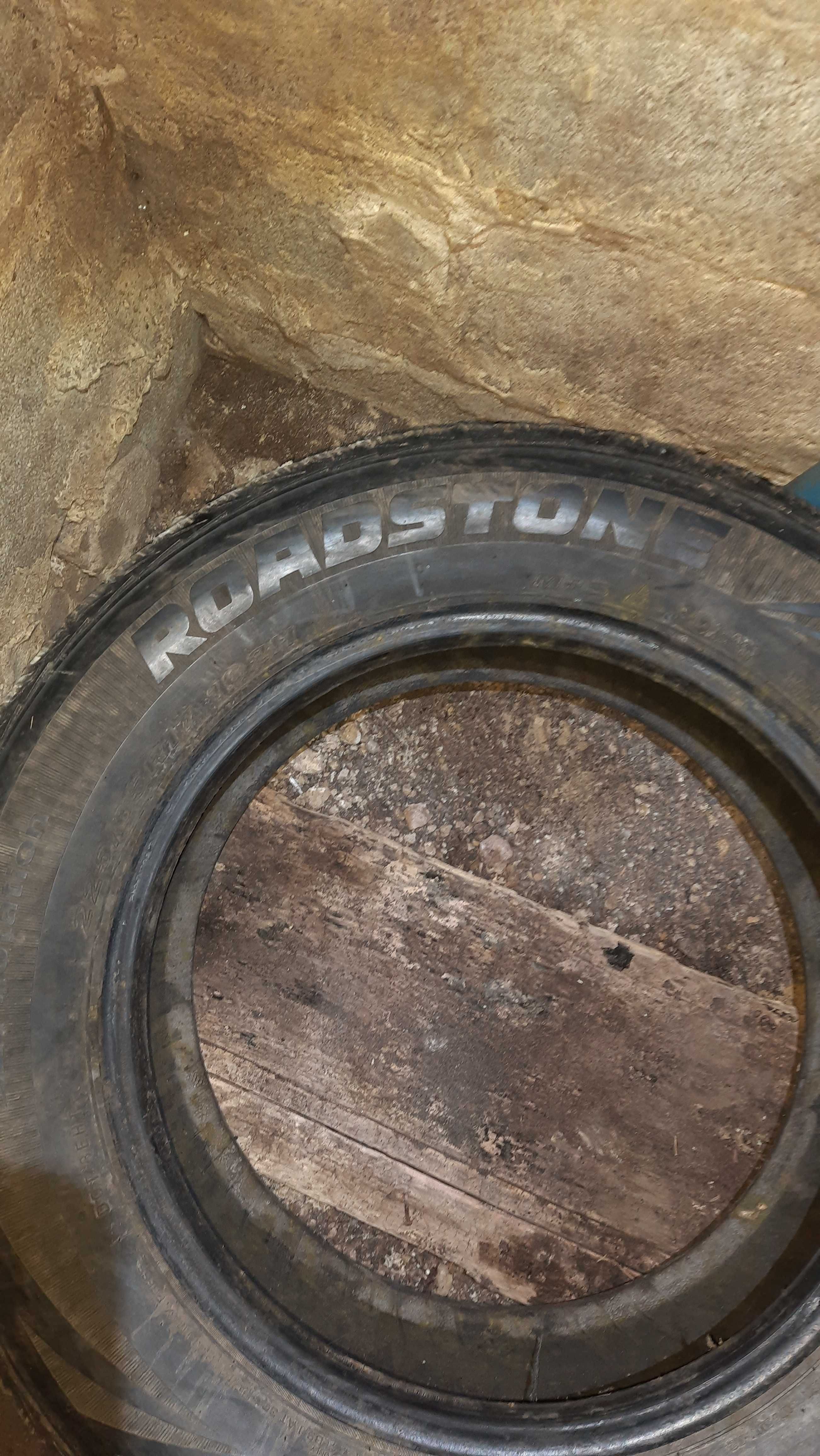 Продам шину 225/65 R17