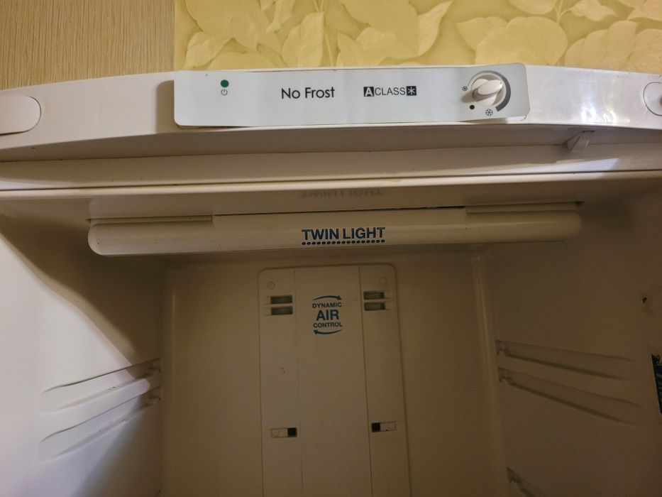 Холодильник indesit no frost
