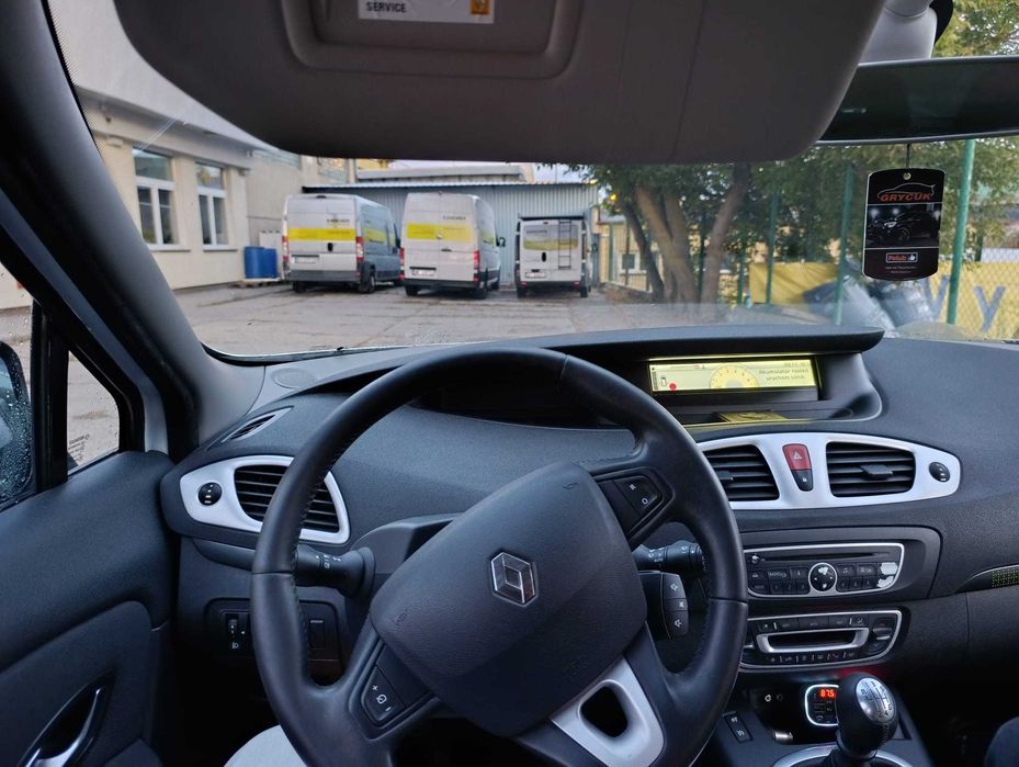 Renault grand scenic