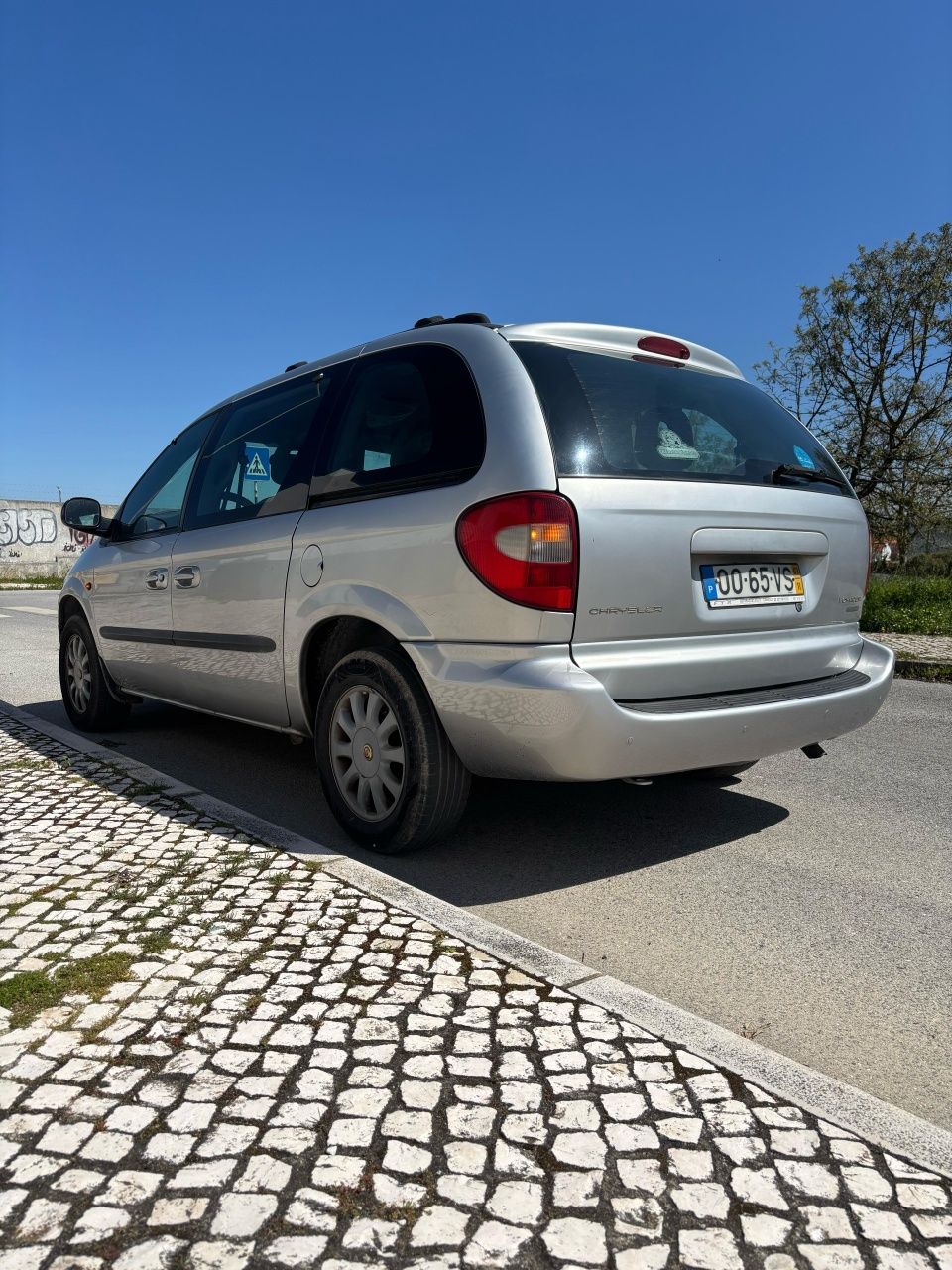 Voyager 2.5 crd 7 lugares, valor fixo