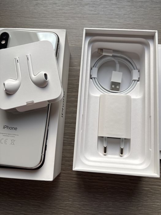 IPhone XS white silver