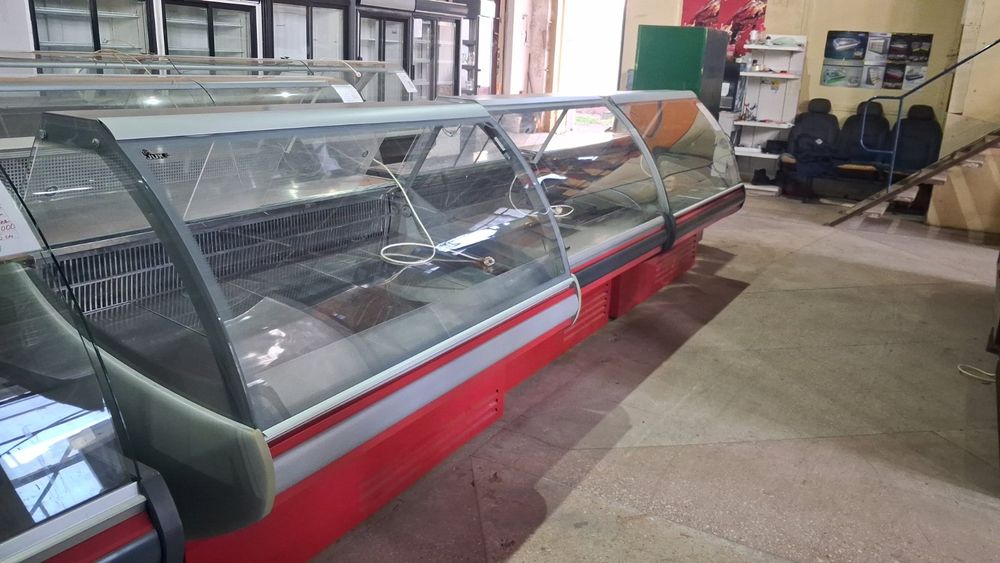 ХОЛОДИЛЬНЫЕ витрины, шкафы.