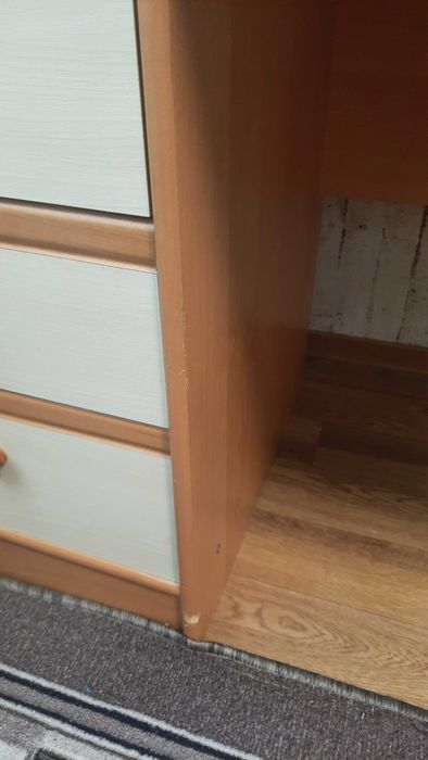 Компьютерний / письмовий стіл 1.4 м