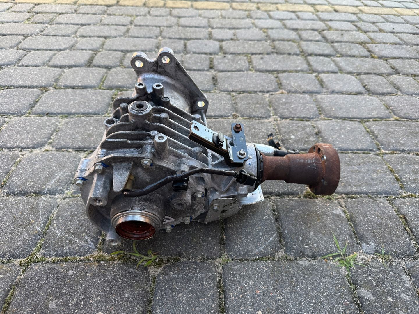 REDUKTOR SKRZYNI FORD KUGA 2.0 TDCI EJ5P-7L486-JF