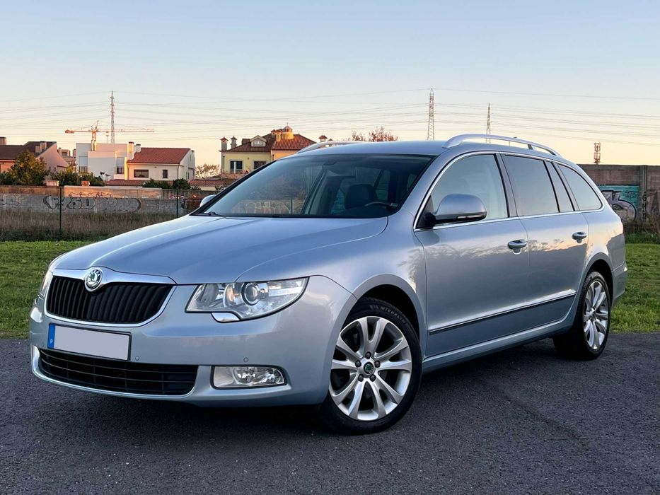 Skoda Superb 2.0 TDI Nacional Full Extras