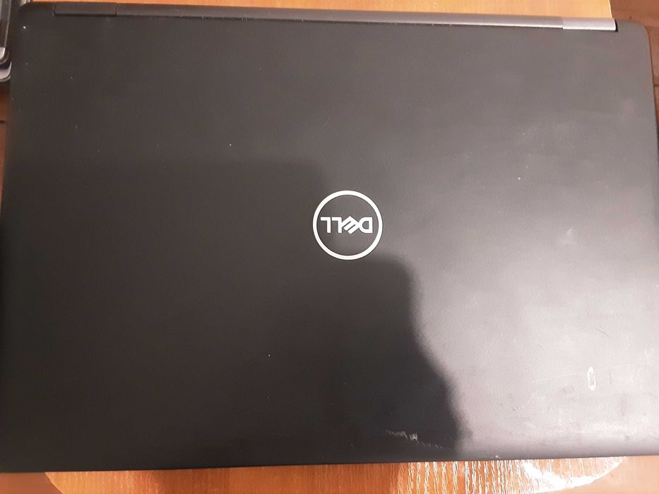 Ноутбук DELL Latitude 5490