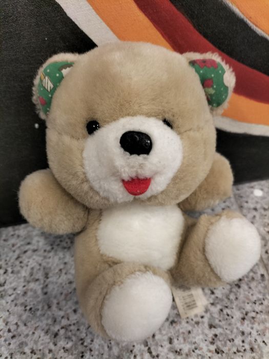 Lote 4 peluches muito giros