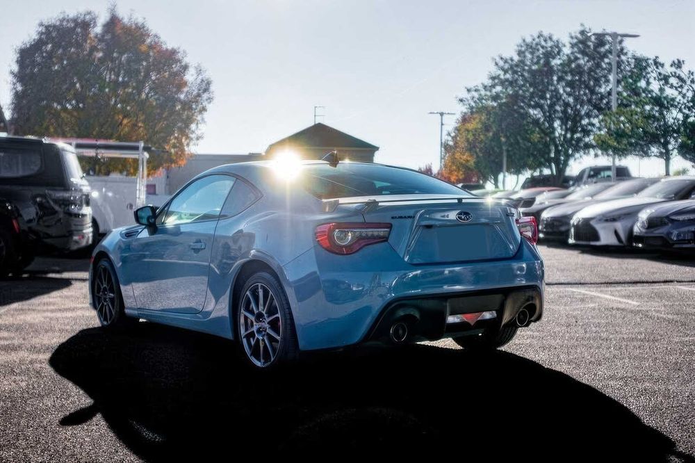 Subaru BRZ      2019