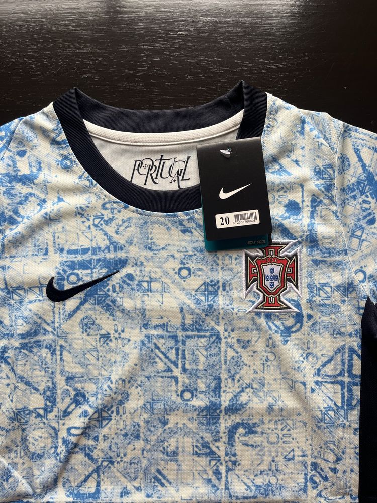 Kit criança Seleção Portuguesa Alternativo