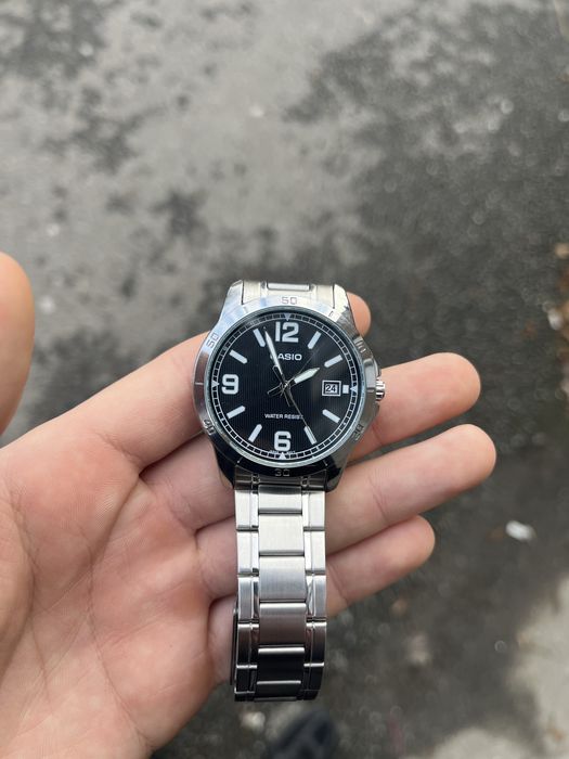 годиник casio б/у