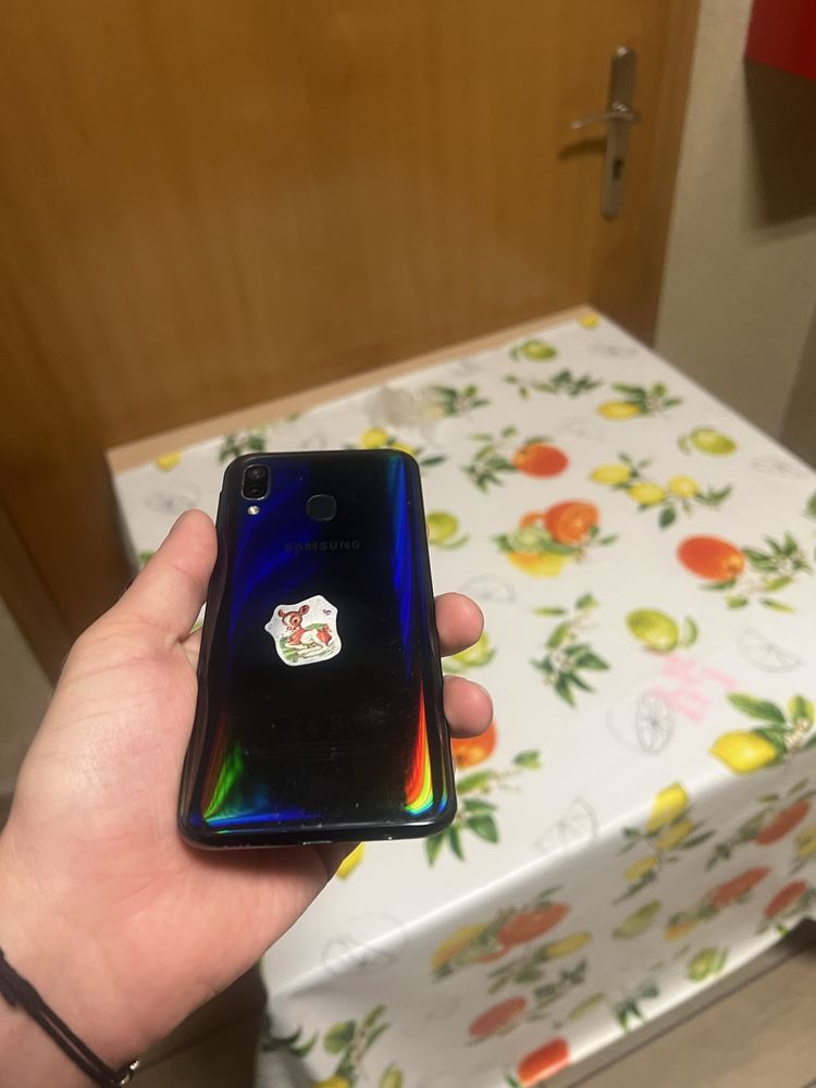 Samsung Galaxy A40