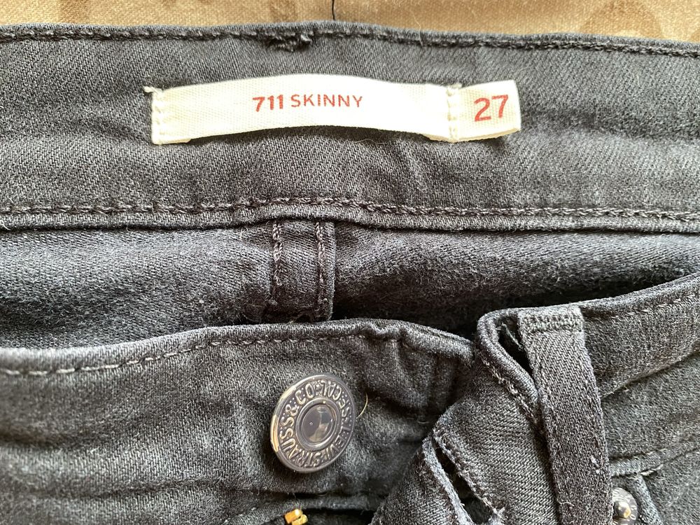 Dżynsy damskie Levis 711 Skinny